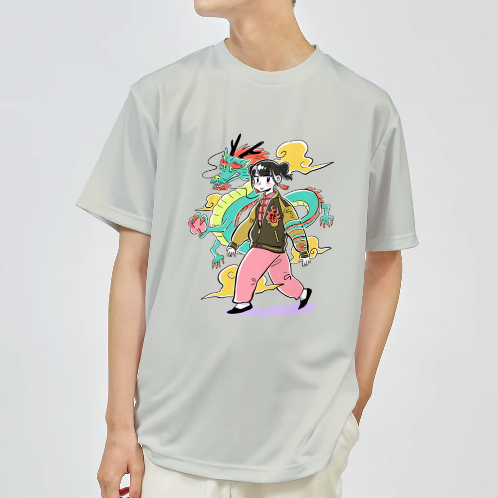 百瀬ガンジィのゴキゲンSHOPのスカジャンチャイナ娘(龍) Dry T-Shirt