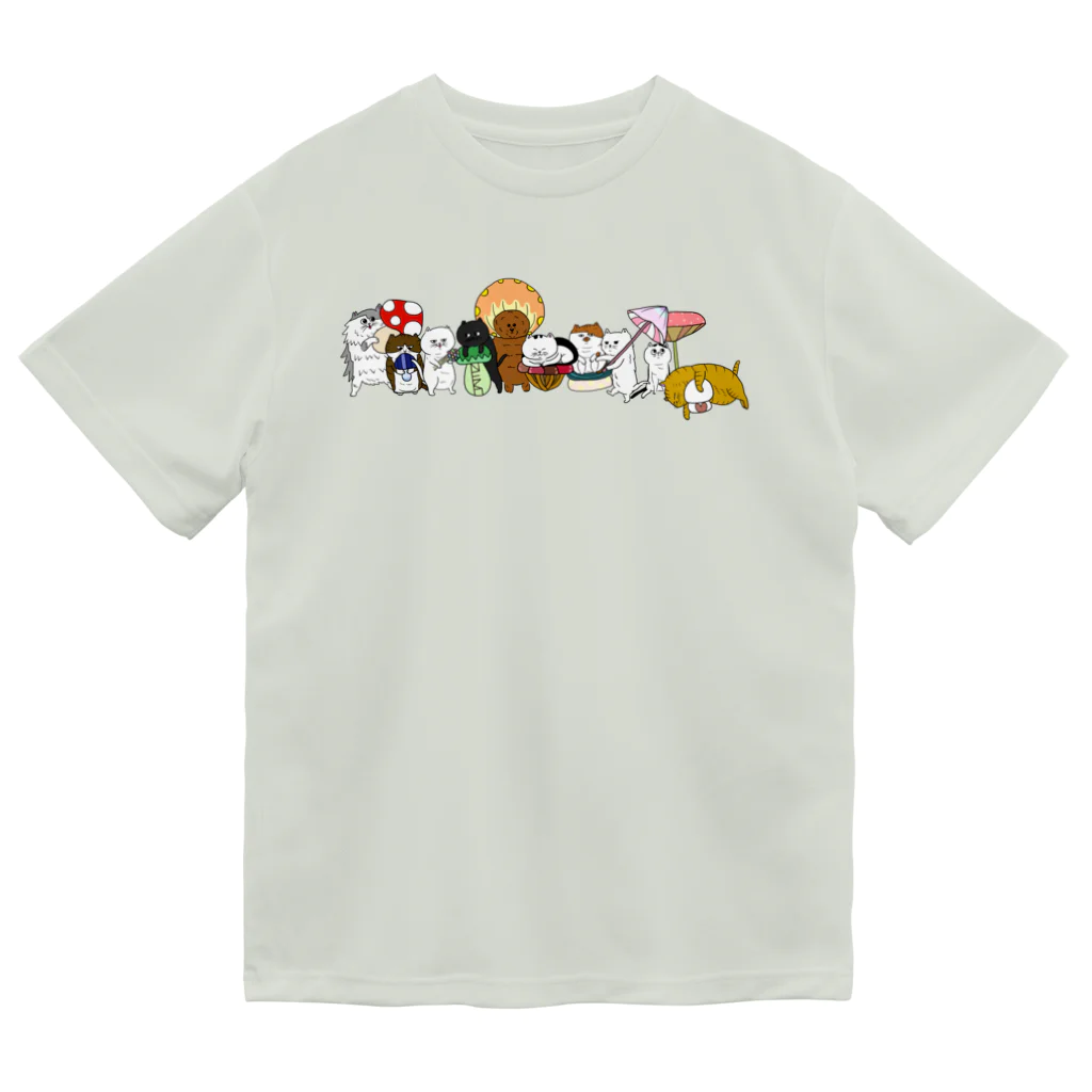 にゃんまるけの猫とキノコと時々犬 ドライTシャツ