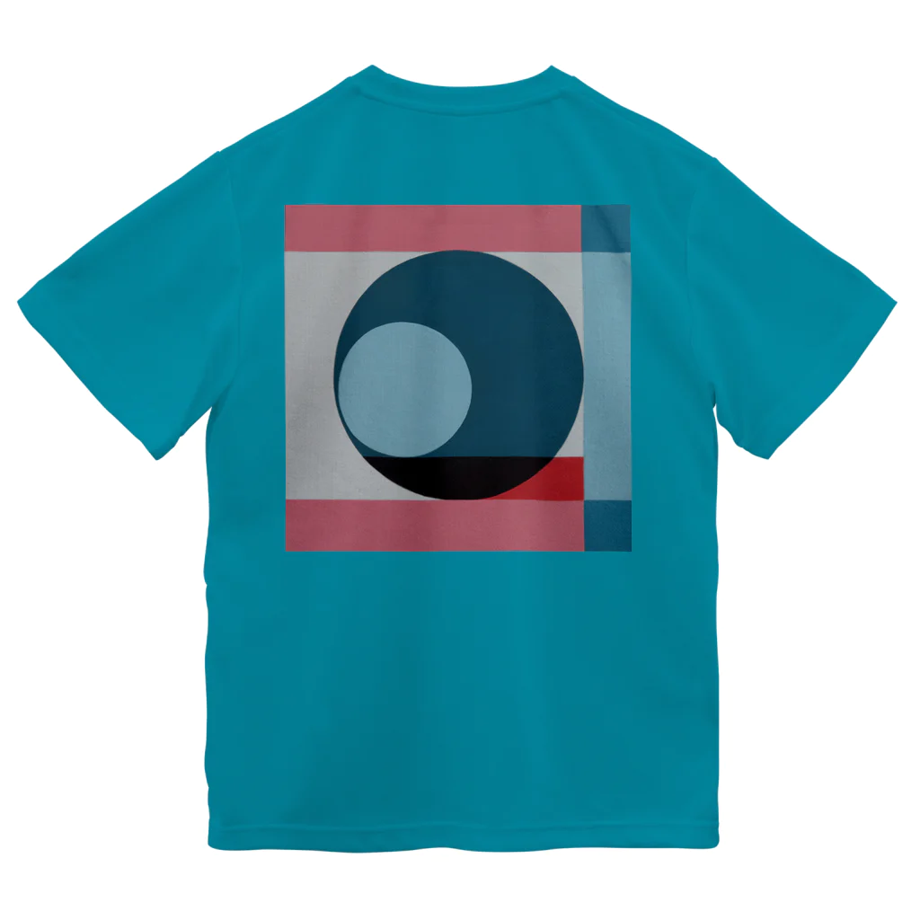 レターオールソーツのGeometric Letter series - Berry Mint 'Q' ドライTシャツ