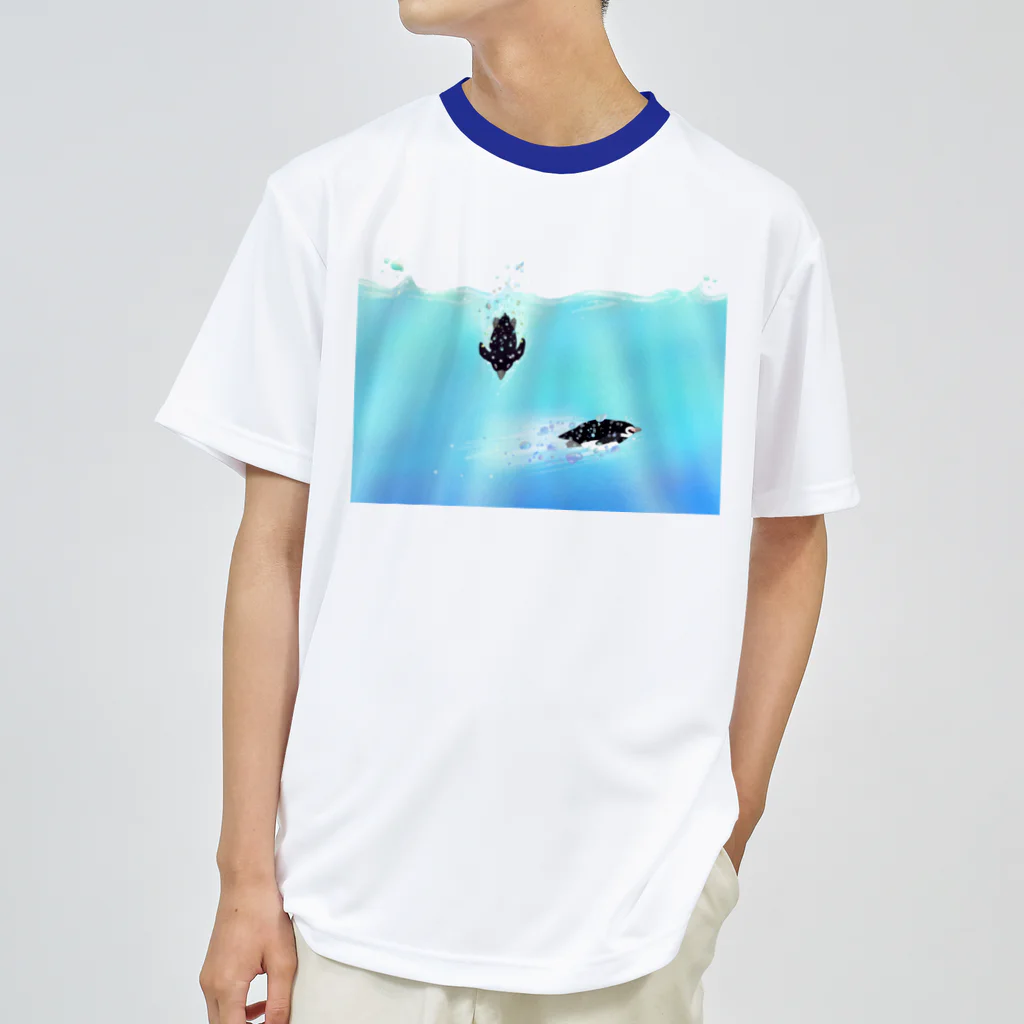 Lily bird（リリーバード）の海のペンギン Dry T-Shirt