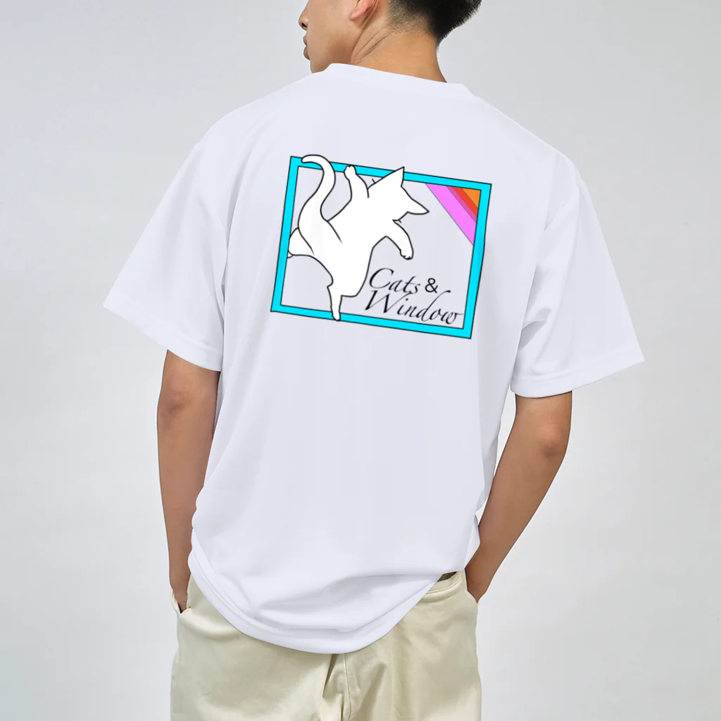 ONPu.ARTのCats ＆ Window ドライTシャツ