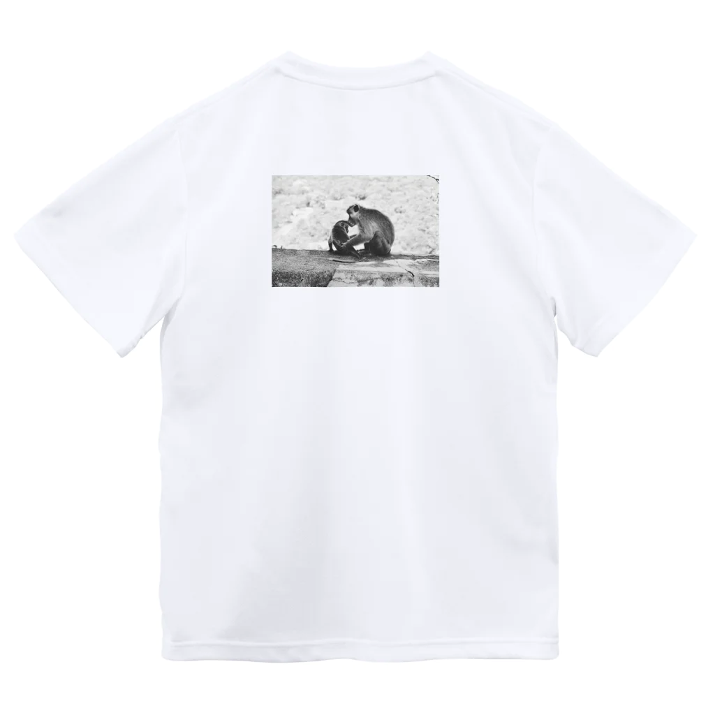 さすらいchの旅立ち Dry T-Shirt