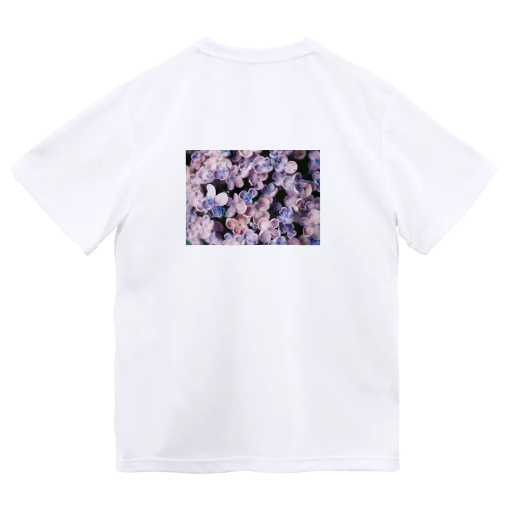 ayak_a_kayaの梅雨の匂い Dry T-Shirt