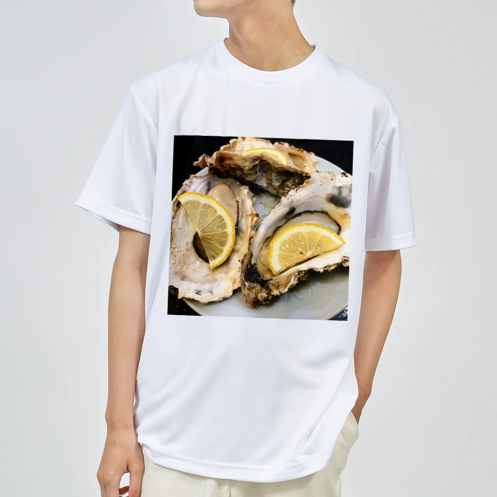 脳みそちゃんの【生牡蠣】脳みそちゃん Dry T-Shirt