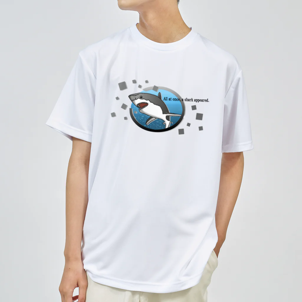 tomotchu-designのShark appeared. Dry T-Shirt