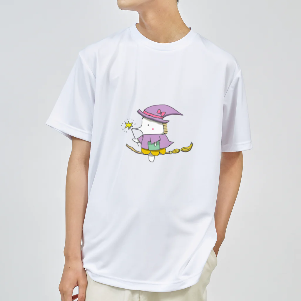 usagi-cuteの魔女のはりっちょ ドライTシャツ