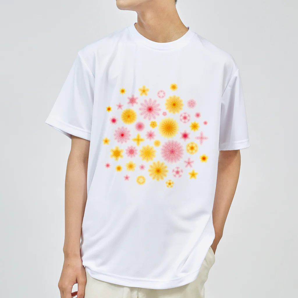 kimchinの華やかな色合いの花柄 Dry T-Shirt