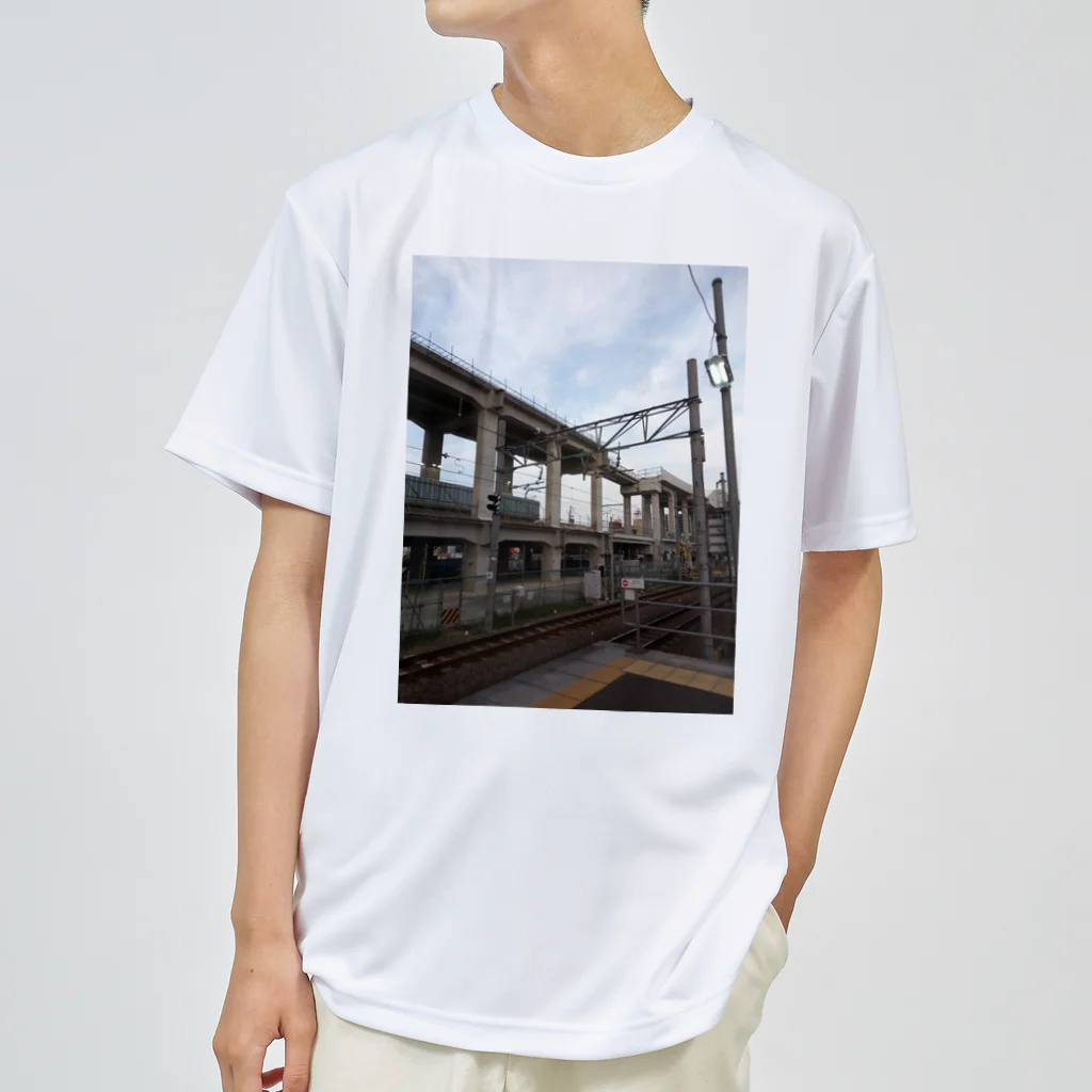 19820909の知立駅 Dry T-Shirt