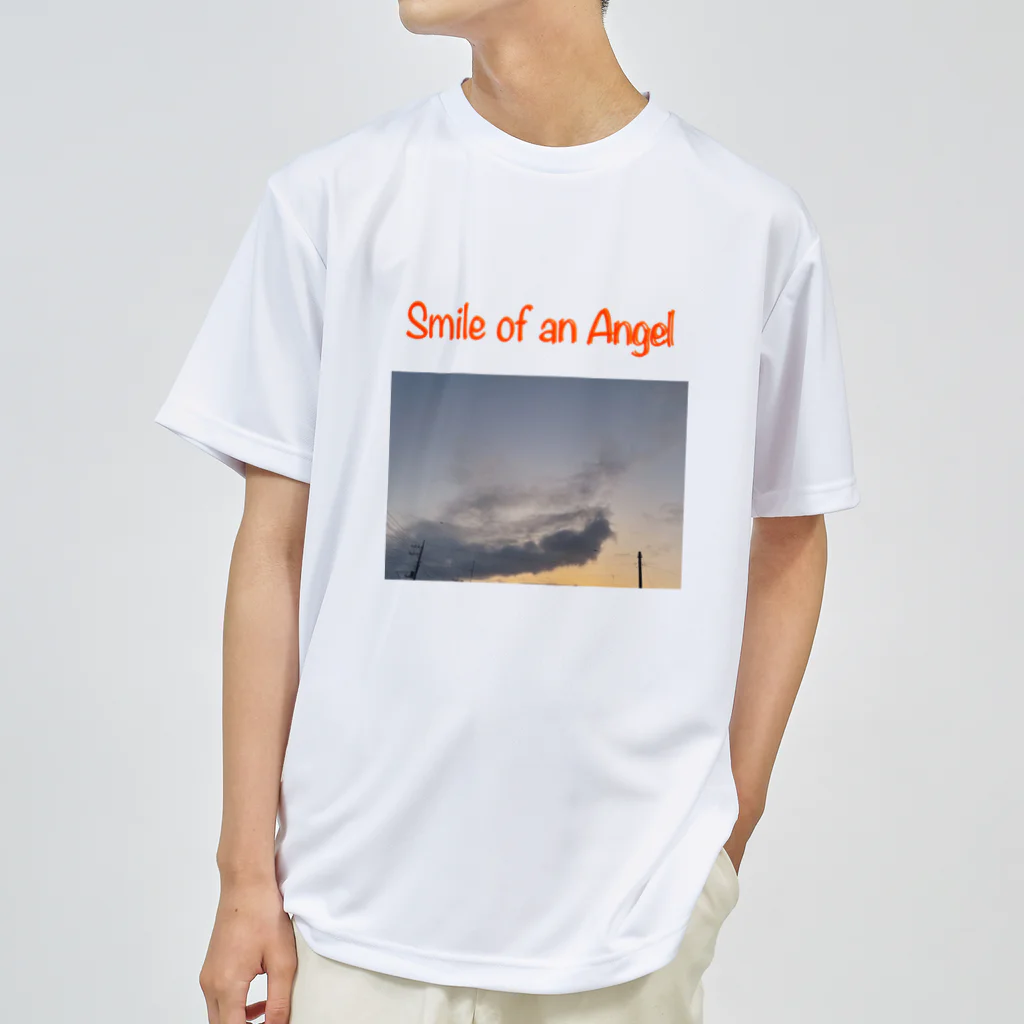 2929gawDesignShop358のSmile of an Angel ドライTシャツ