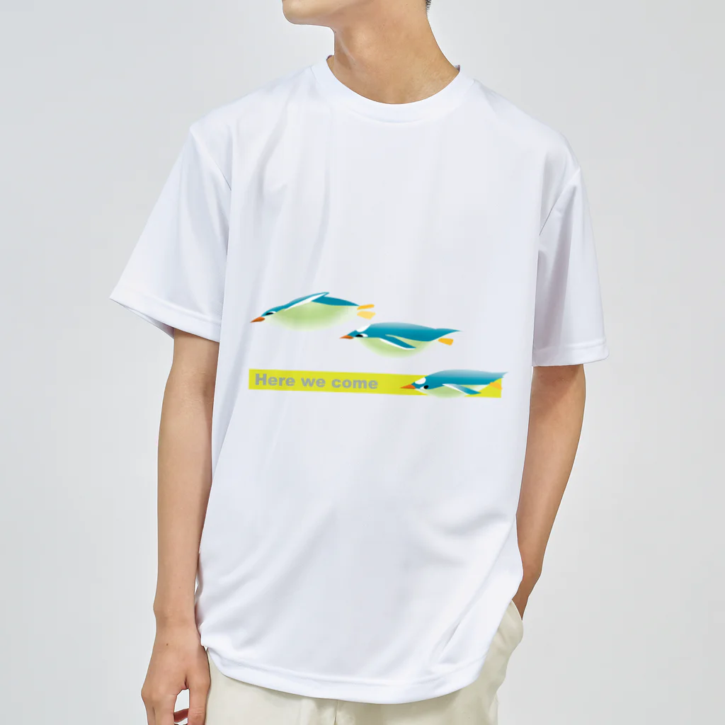 スタジオ靴跡のHere we come Dry T-Shirt