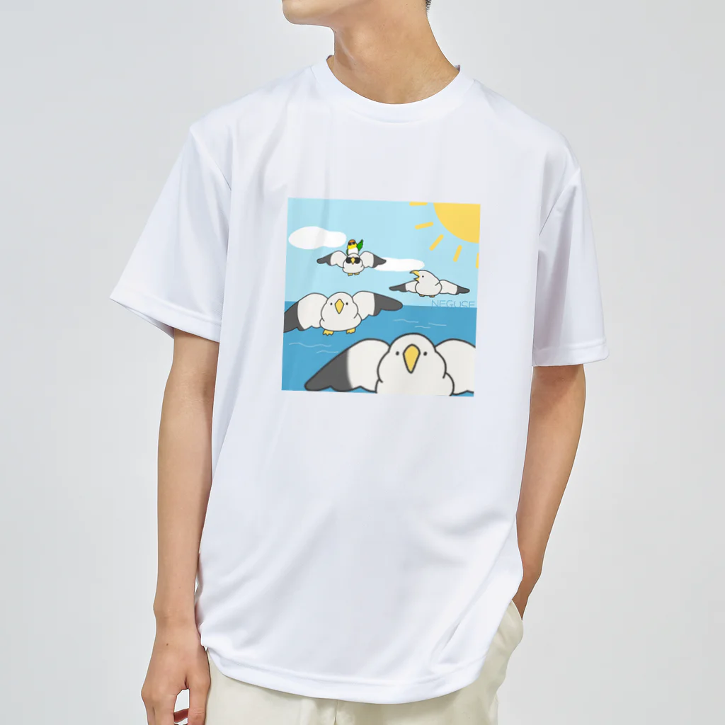 ねぐせSHOPのカモメとシロハラちゃん ドライTシャツ