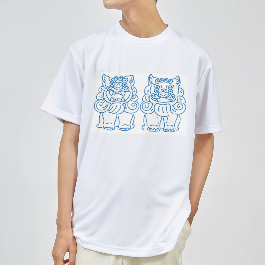 なまけもののシーサー ドライTシャツ