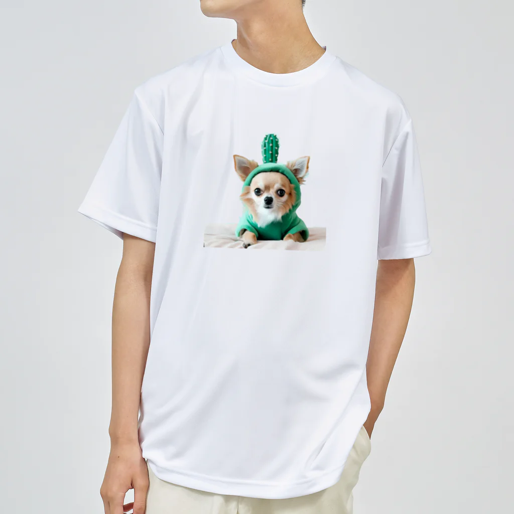 夢キャラSHOPの可愛いチワワ犬（#サボテンコスプレ） ドライTシャツ