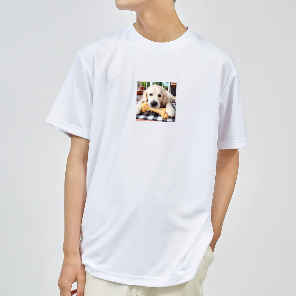 Shiba_IncのBones & Dogs（骨 & 犬） Dry T-Shirt