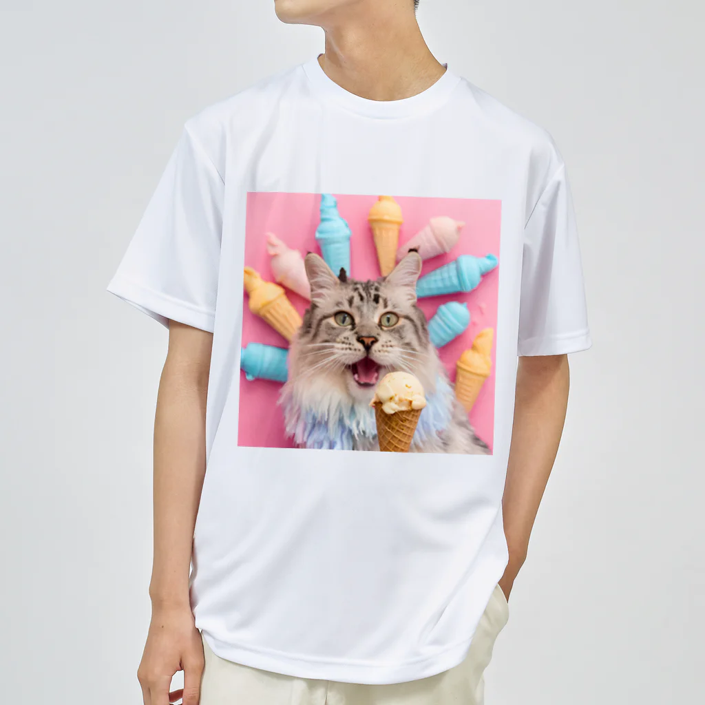 猫雑貨屋　ねこまろのアイスを食べた猫 Dry T-Shirt