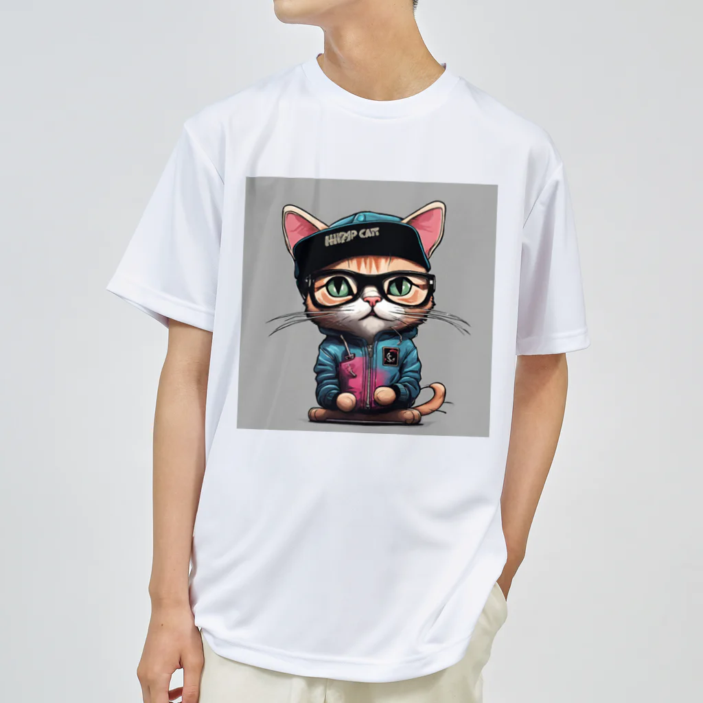 非常口社長のヒップホップ猫 ドライTシャツ