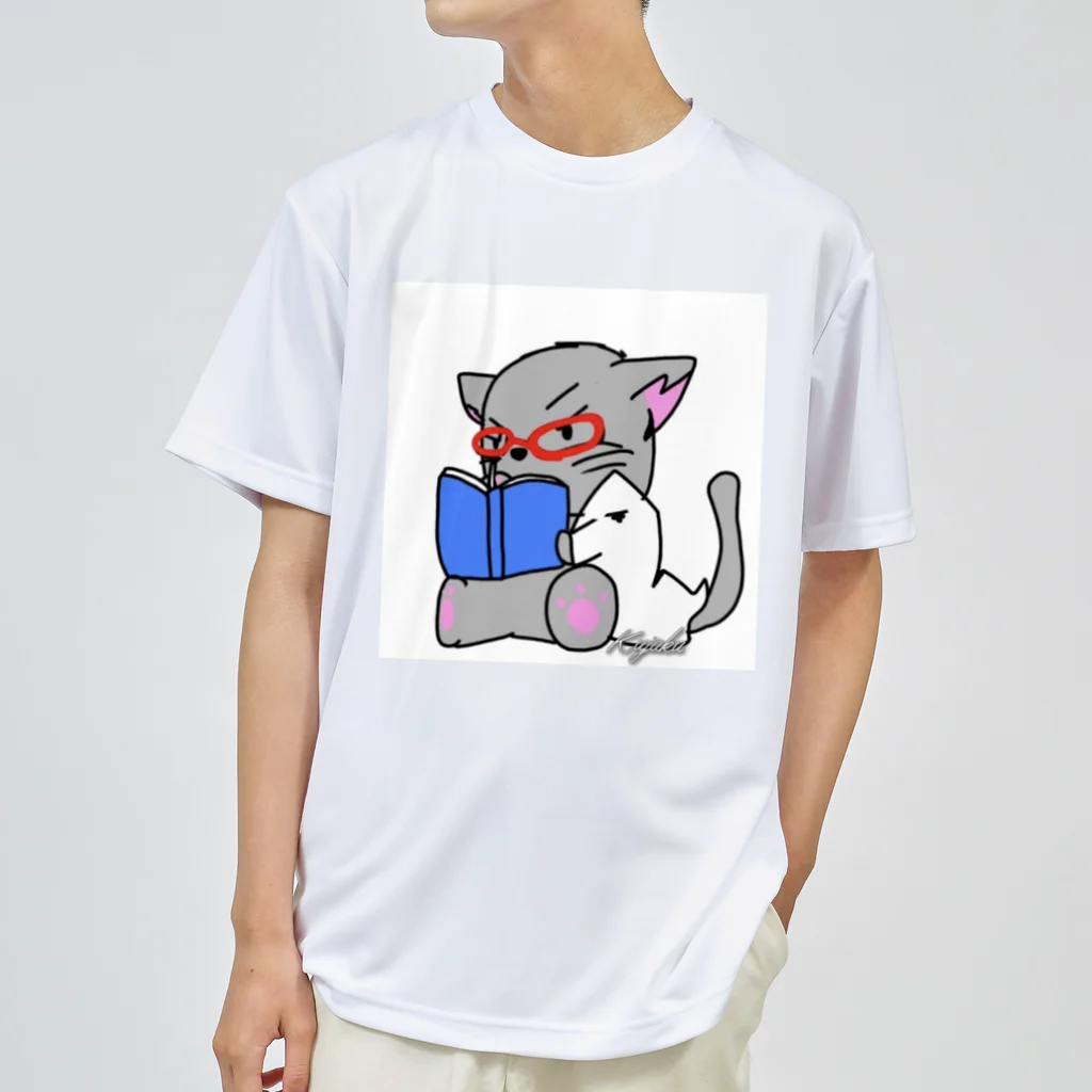 Kujakuの朗読猫 ドライTシャツ