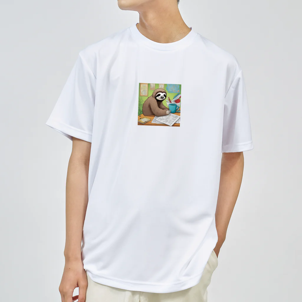 hobopoの"A Sloth Trying Various Things"  Dry T-Shirt