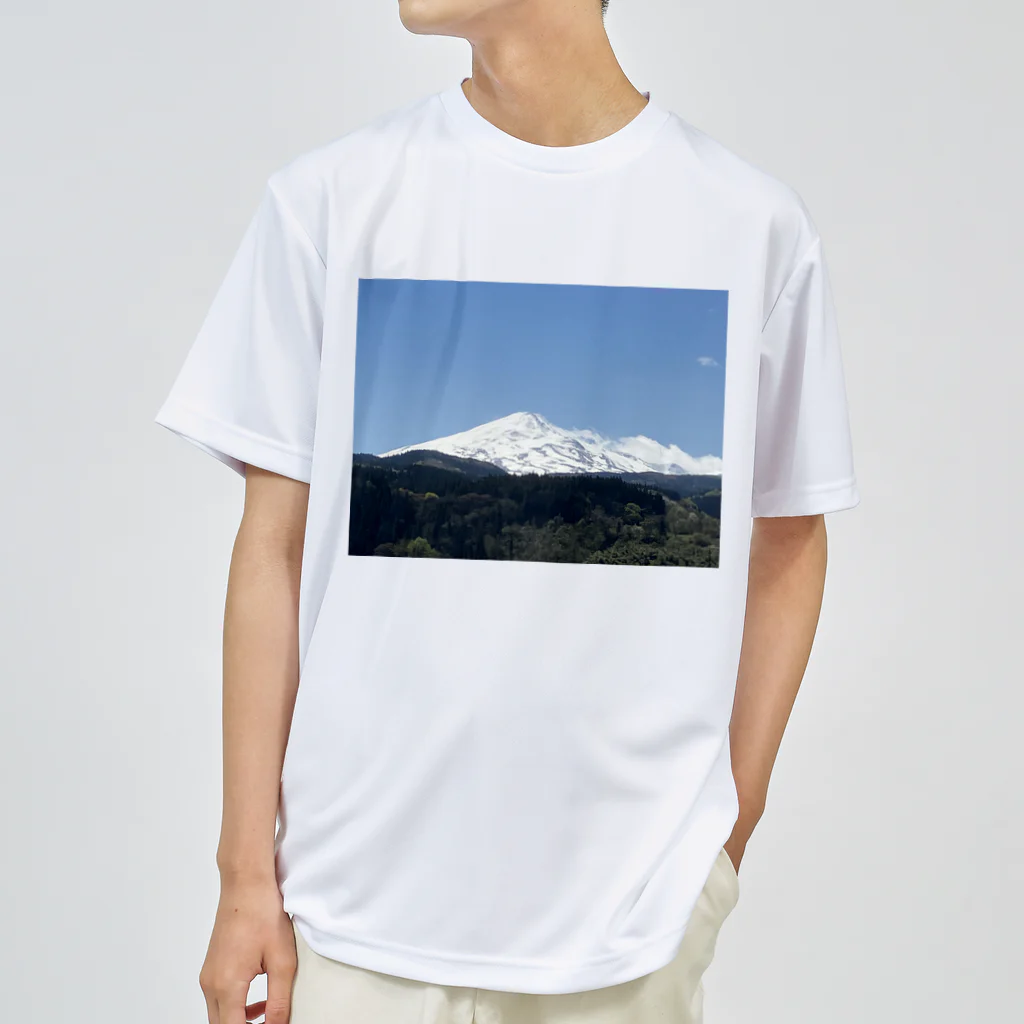 otobokemama06の鳥海山 ドライTシャツ