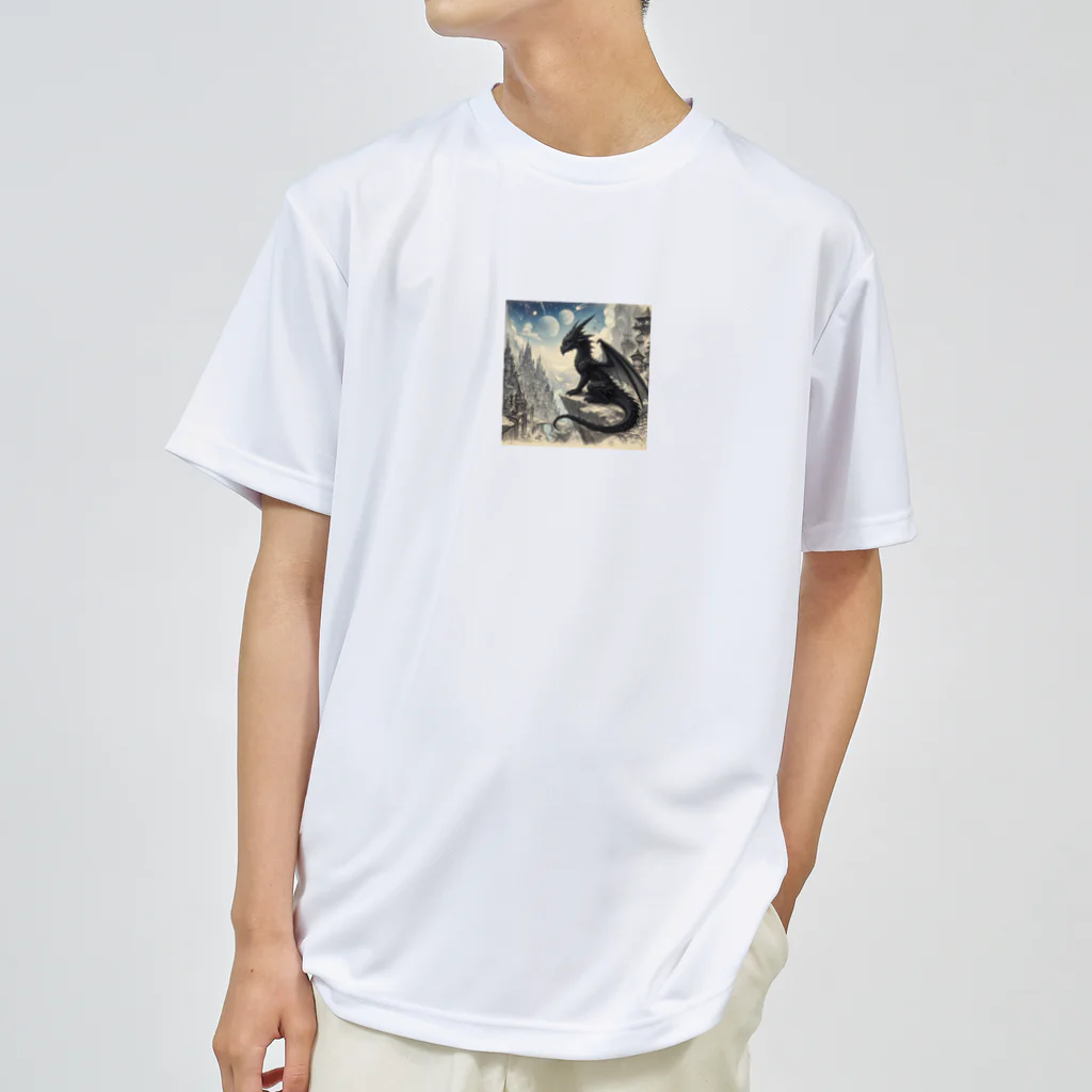 comati12の幼い黒龍 Dry T-Shirt