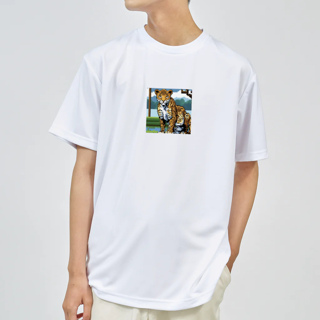 Shougun1のドット絵のヒョウ Dry T-Shirt