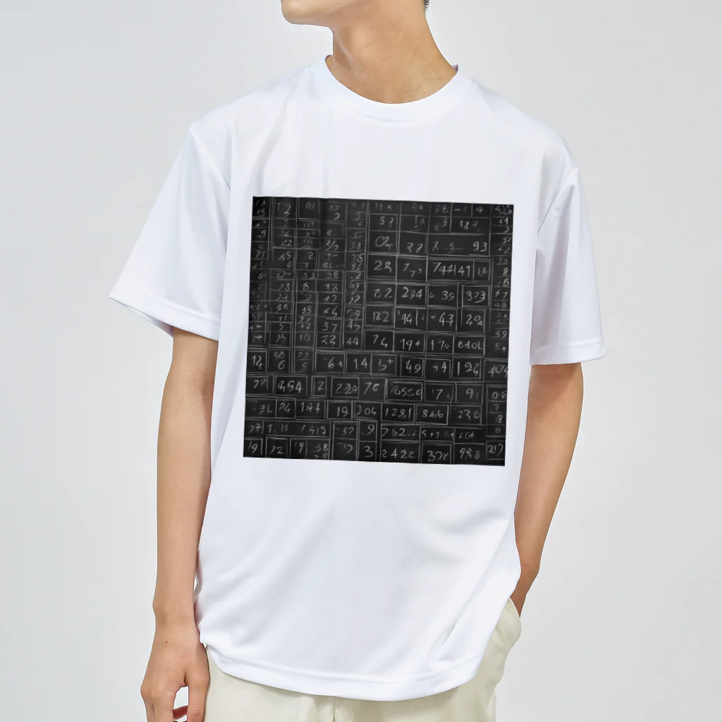 Isaiah_AI_Designの黒板の数字 ドライTシャツ