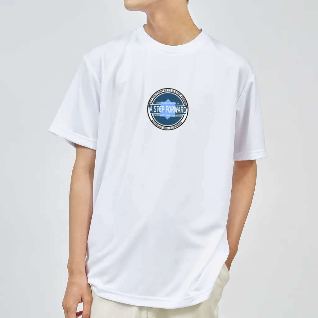 NamataのEVERY ENCOUNTER IS A STEP FORWARD Dry T-Shirt