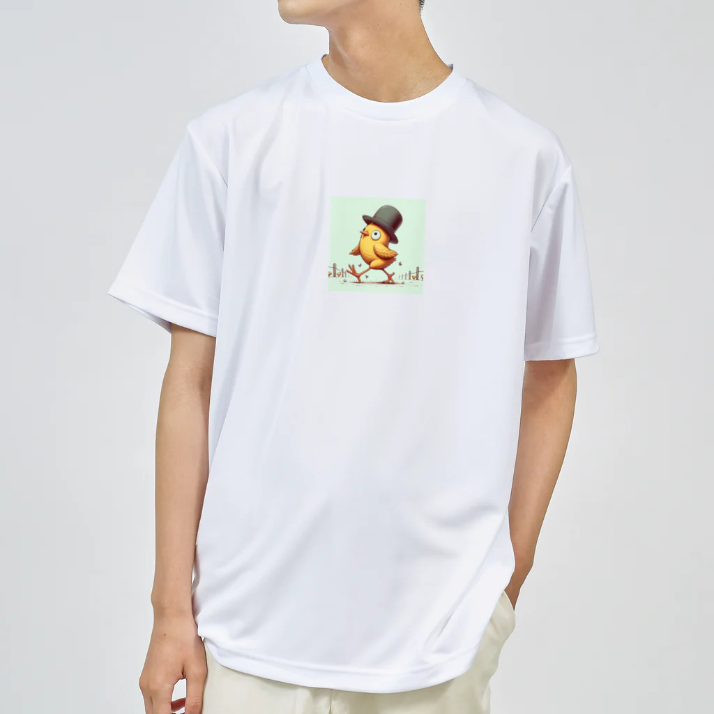 「動物ミリ屋」のピヨピヨ歩きましょ Dry T-Shirt