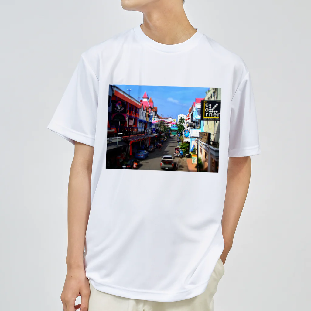 minaminokojimaのタイの街角 Dry T-Shirt