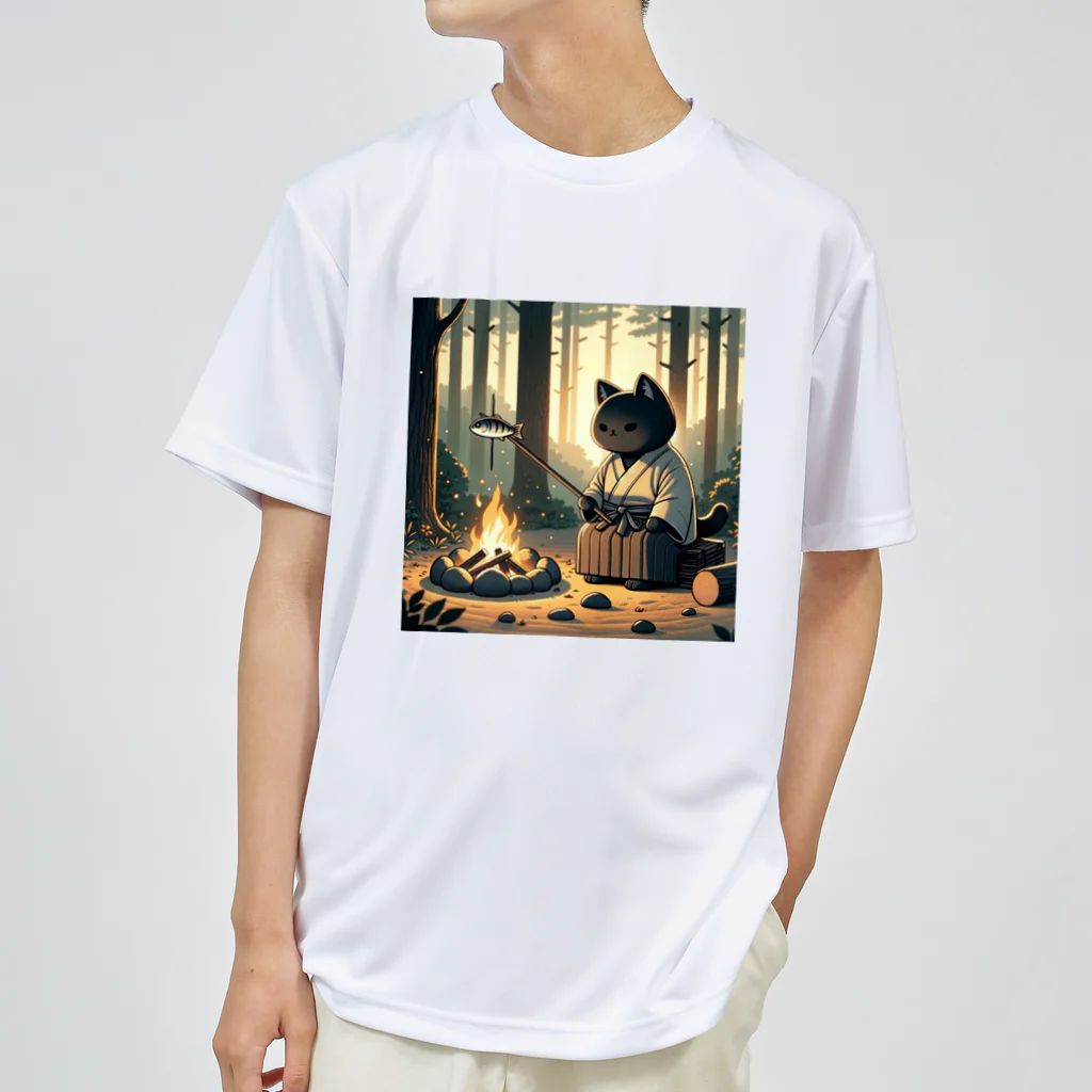 yanagi_mochiの猫侍の晩御飯 Dry T-Shirt