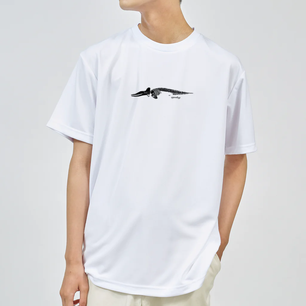 ayunksyのマッコウクジラの標本 ドライTシャツ