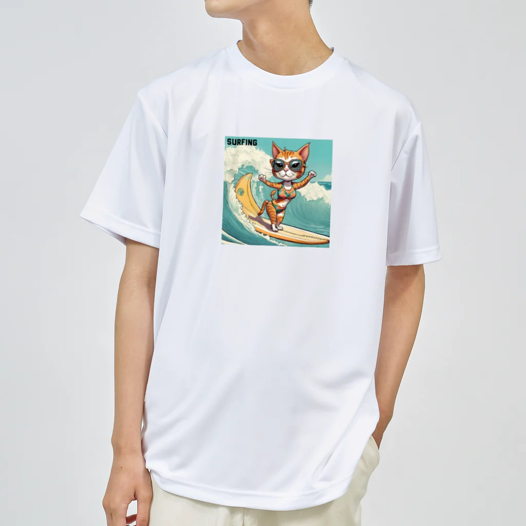 ハワイライフのSURFING猫（女の子バージョン） Dry T-Shirt