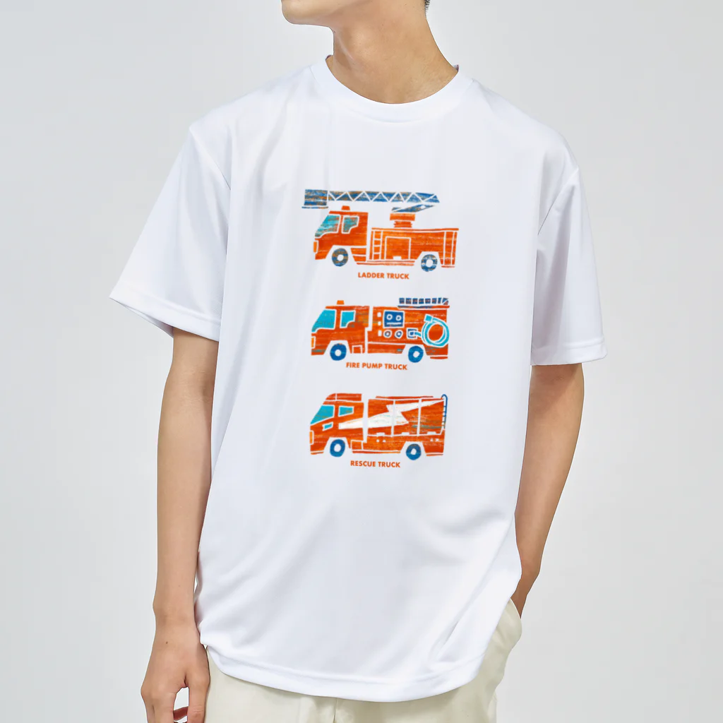 watasackの消防車（はしご車、ポンプ車、レスキュー車） Dry T-Shirt