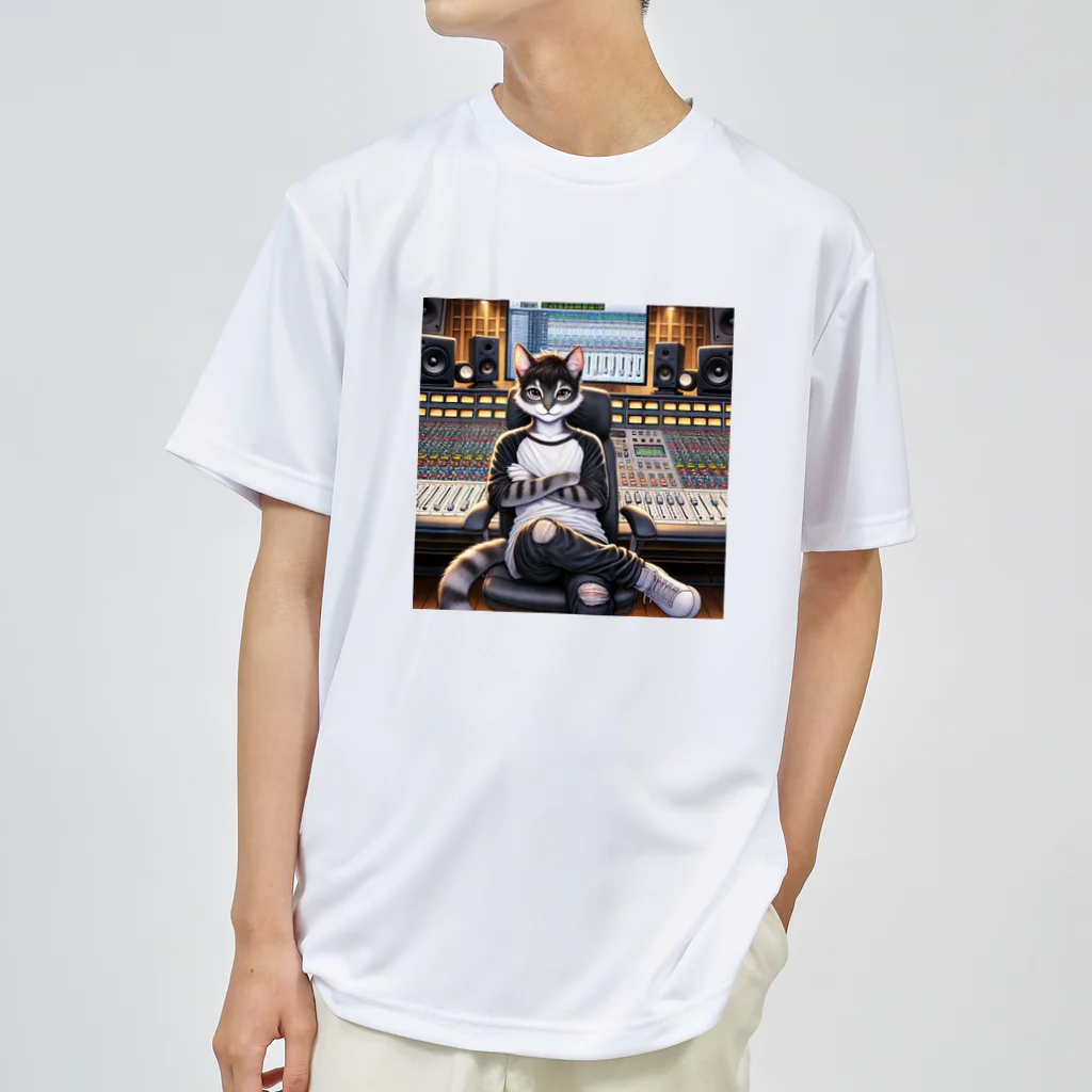 ２５GoodsShopのミキサー猫A Dry T-Shirt