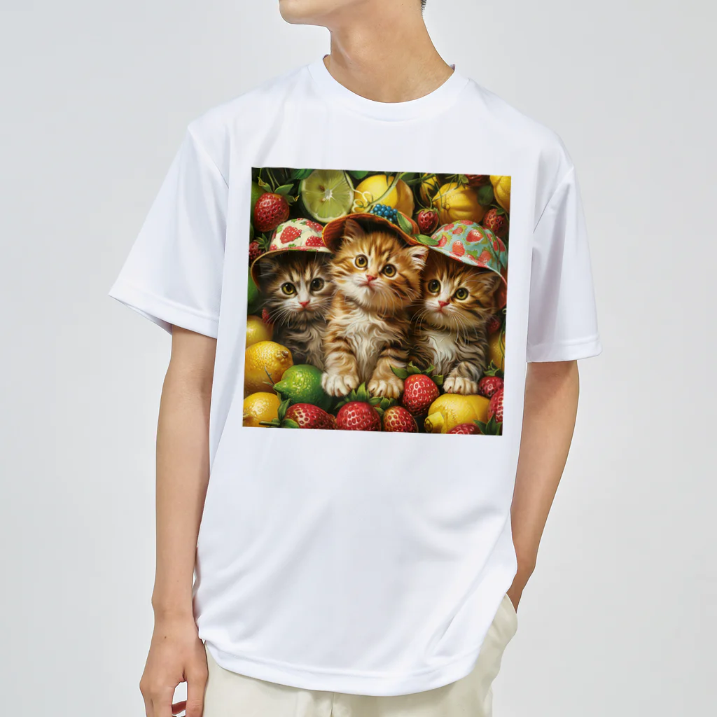 AQUAMETAVERSEの子猫のフルーツの楽園　なでしこ1478 Dry T-Shirt