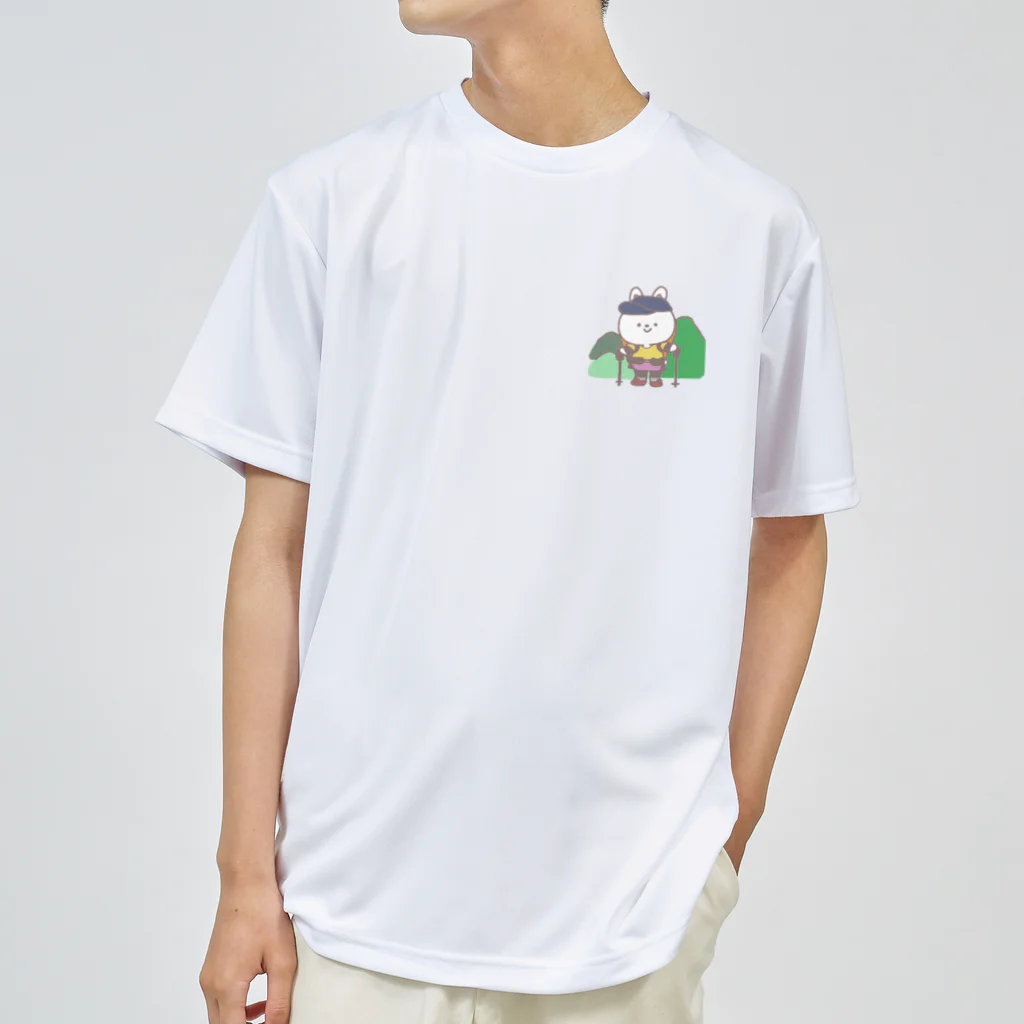 SAKURA-SAKURAの山登りうさちゃん Dry T-Shirt