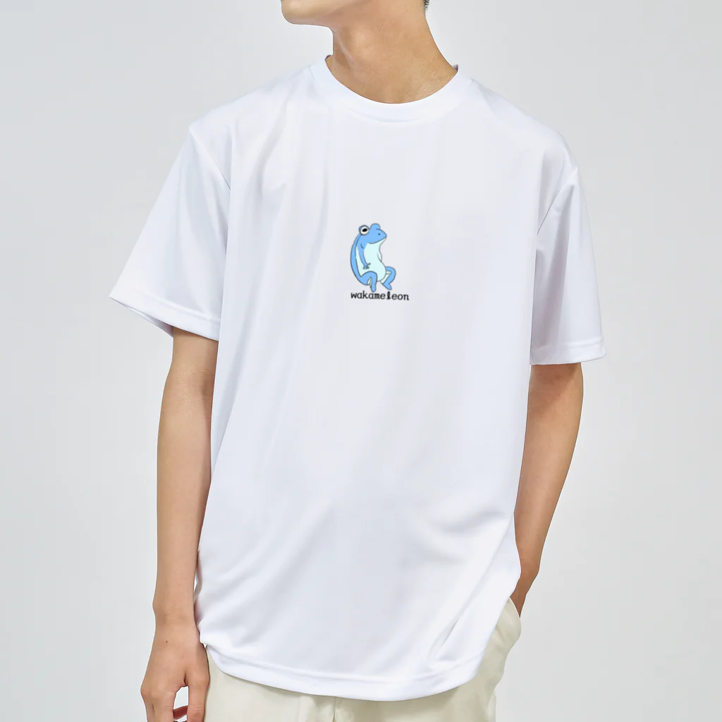 Wakameleonの水色のカエルちゃん ドライTシャツ