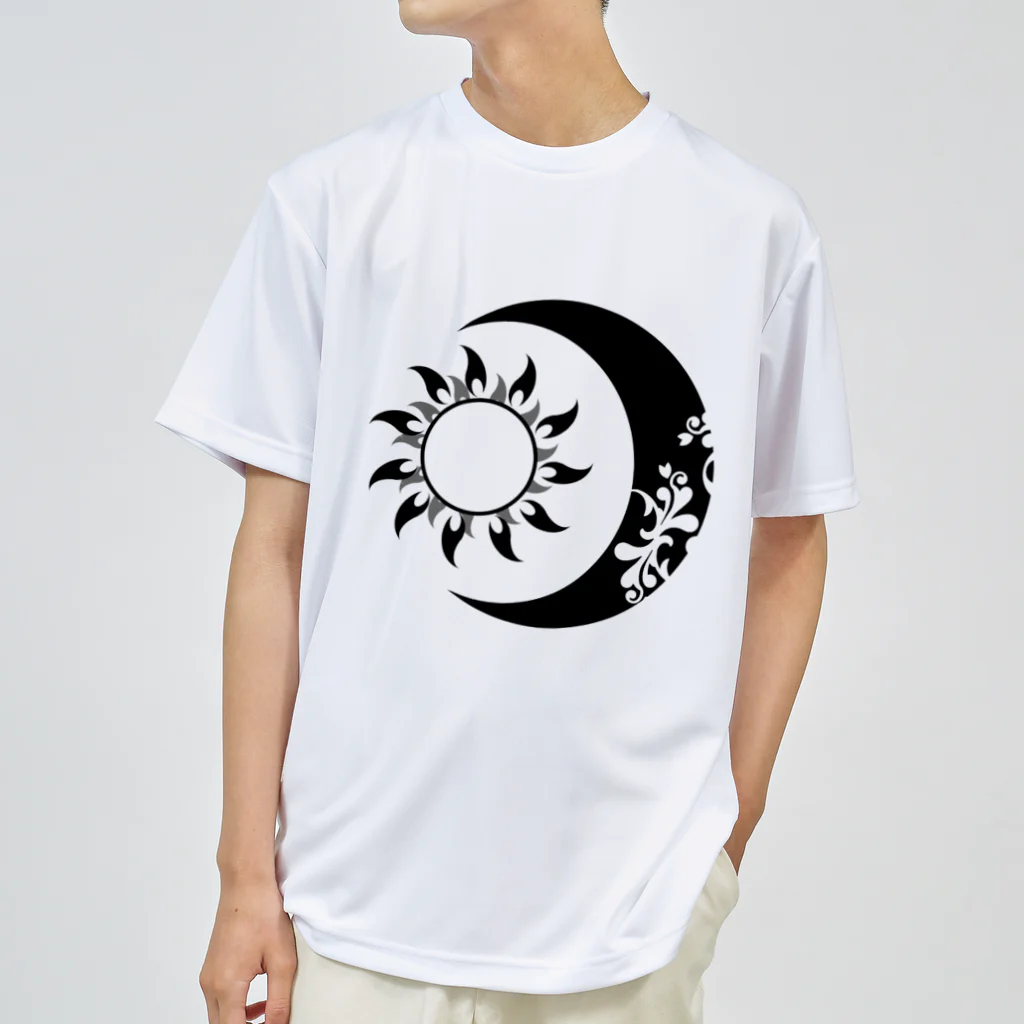 Senseの太陽と月 ドライTシャツ