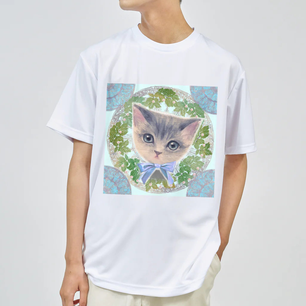 NORIMA'S SHOP のリボンをつけた子猫とアール・ヌーヴォー風レリーフのイラスト ドライTシャツ