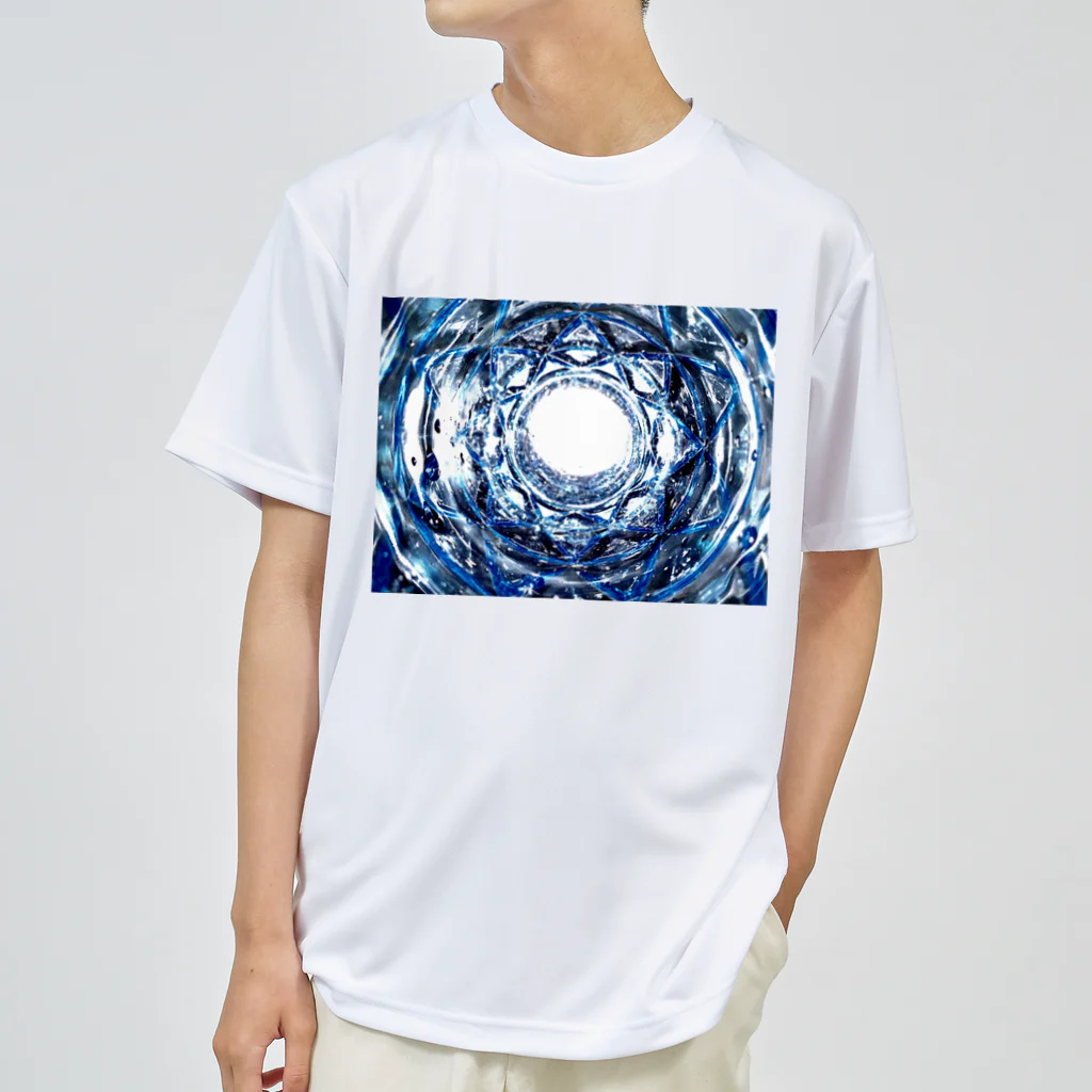 モリチエコのVisual Snow 2 Dry T-Shirt