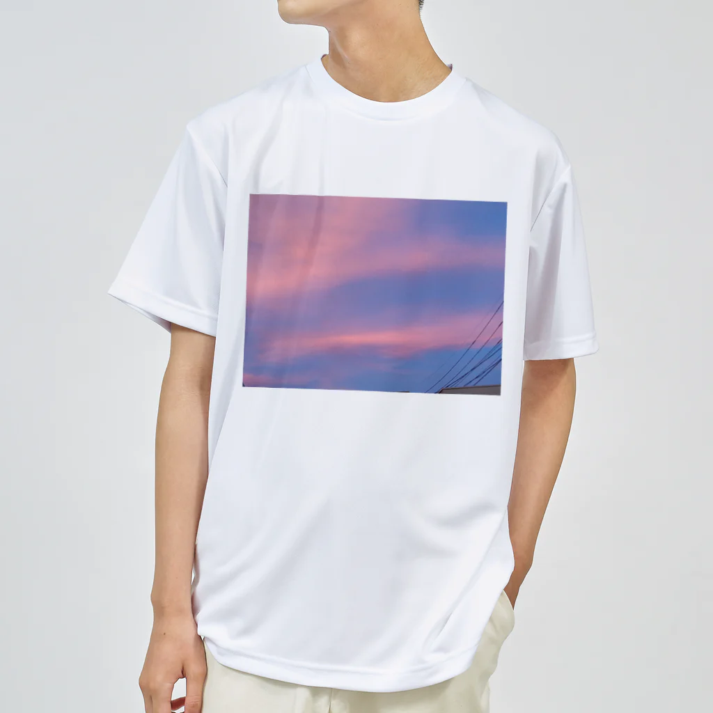 ななこのピンクの空 Dry T-Shirt