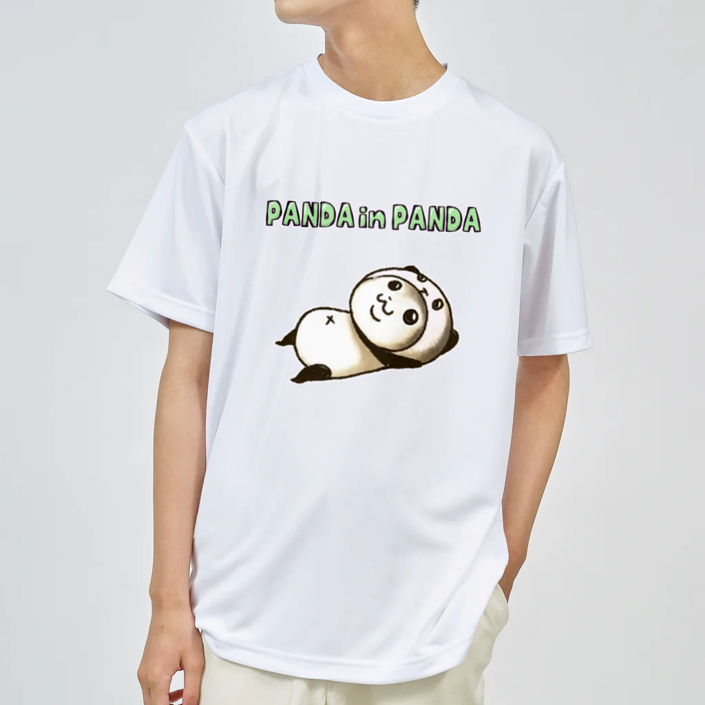 スパイシー千鶴のパンダinぱんだ(あおむけ) Dry T-Shirt