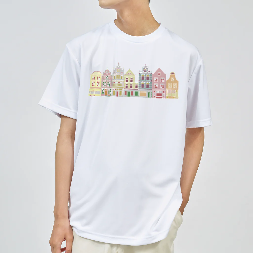 ひかさん一家の小屋のオランダ街B ドライTシャツ