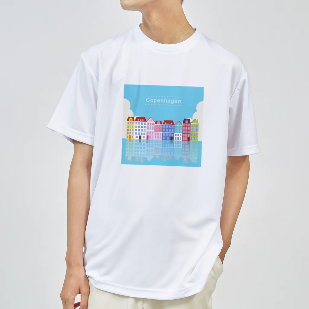 そいそいソイラテのコペンハーゲン(北欧デンマーク) ドライTシャツ