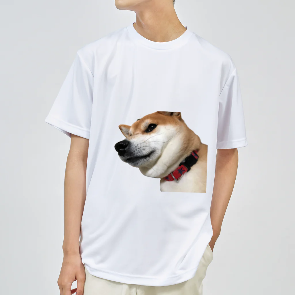 Sakitaのうちの犬の顎 ドライTシャツ