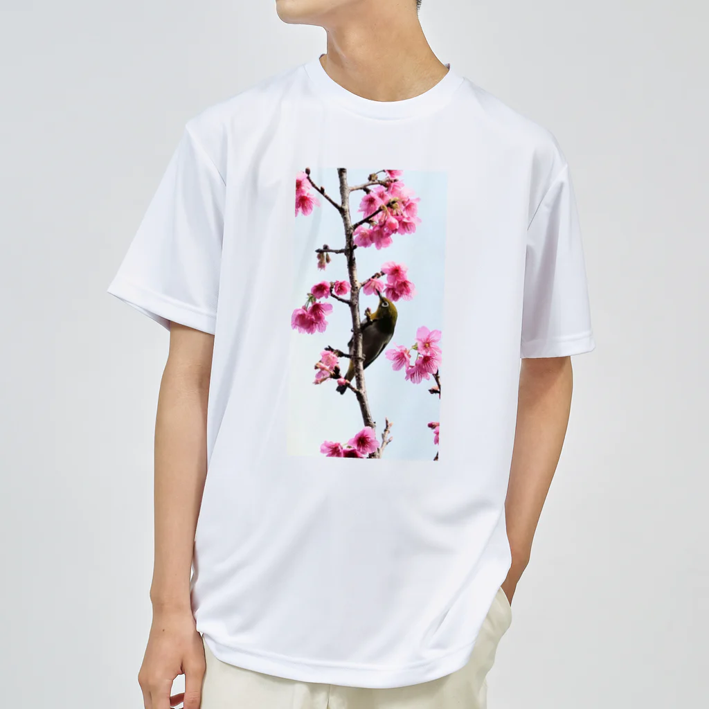 和民ん（わたみん）のメジロと桜 Dry T-Shirt