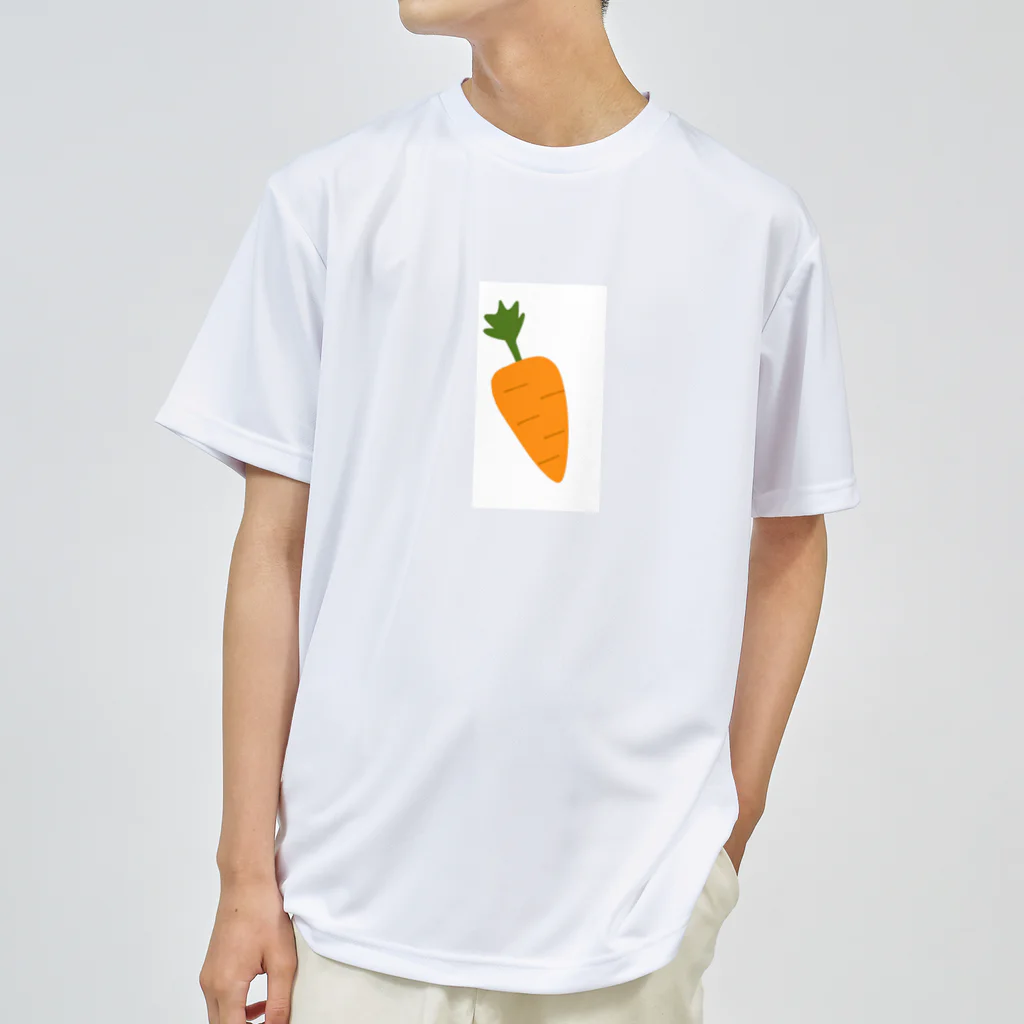 ゆきだるまのにんじん。 ドライTシャツ