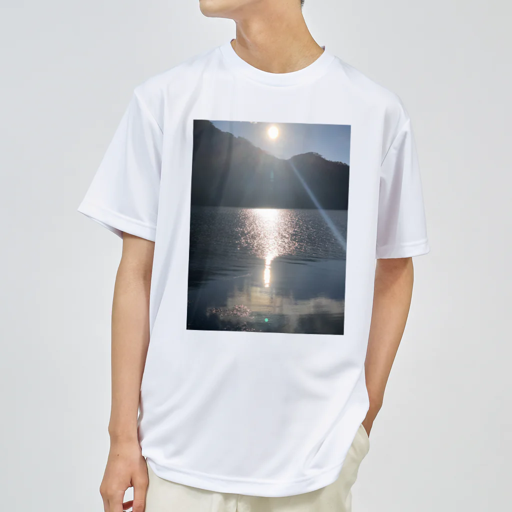 thekazuの榛名湖 Dry T-Shirt
