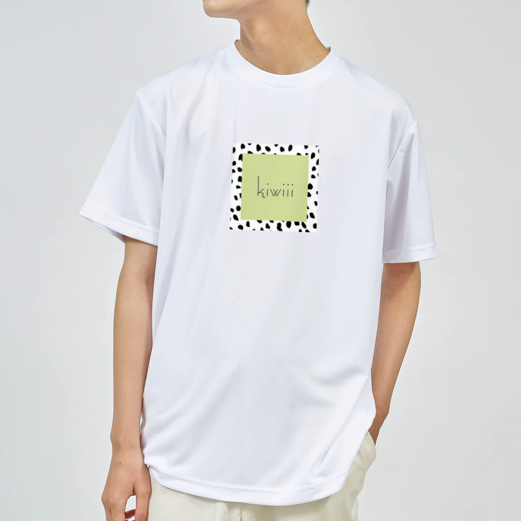 kiwiiiのダルメシアン@green Dry T-Shirt