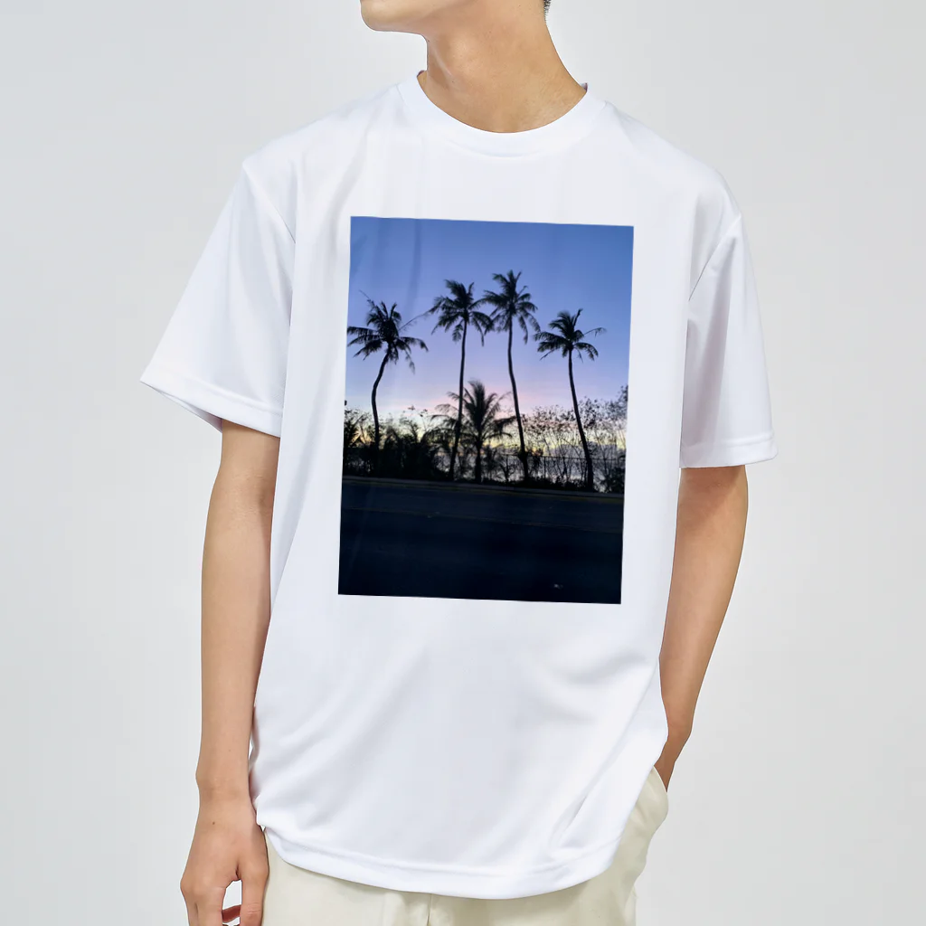 TomTomsanのguam ドライTシャツ